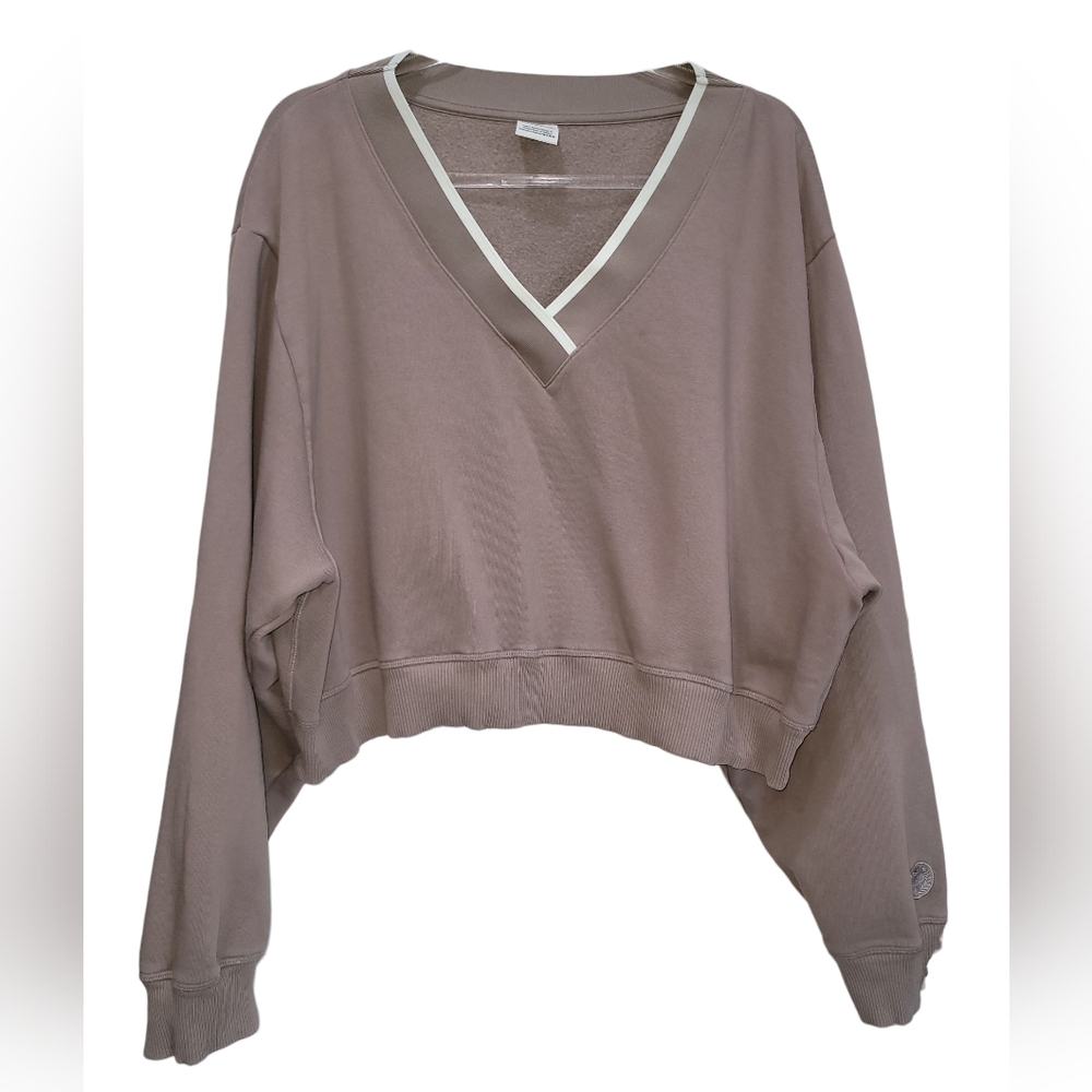XXL or 2X VS Pink Cotton Blend V-Neck Cropped Sweatshirt Iced Coffee - Picture 5 of 8